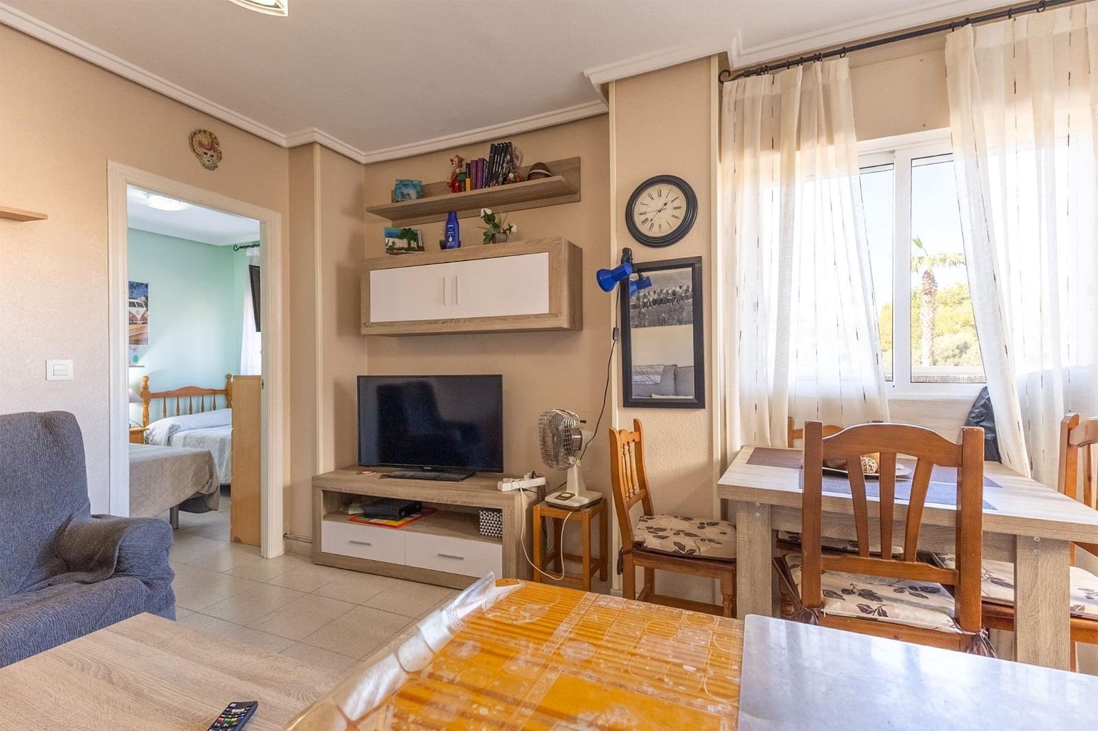 2 soverom Leilighet til salgs i Torrevieja med svømmebasseng - € 126 000 (Ref: 9761939)