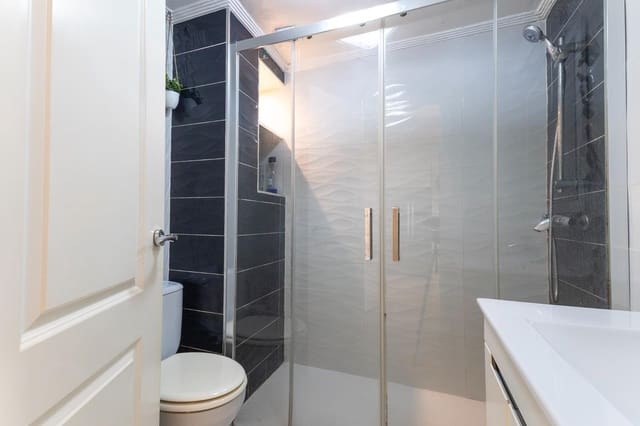 2 soveværelse Lejlighed til salg i La Veleta, Torrevieja med swimmingpool - € 148.000 (Ref: 9815822)