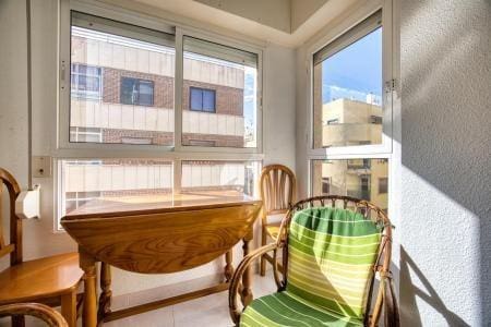 3 makuuhuone Huoneisto myytävänä paikassa Torrevieja - 136 000 € (Ref: 9986838)