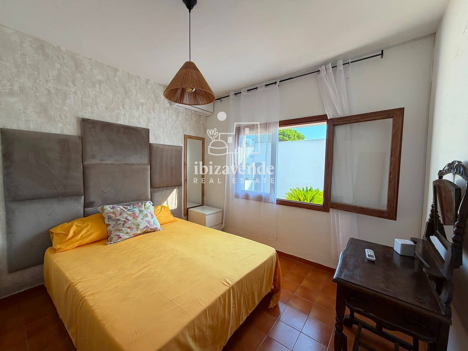 Chalet de 4 habitaciones en Ibiza / Eivissa ciudad en alquiler con piscina - 4.800 € (Ref: 10004471)
