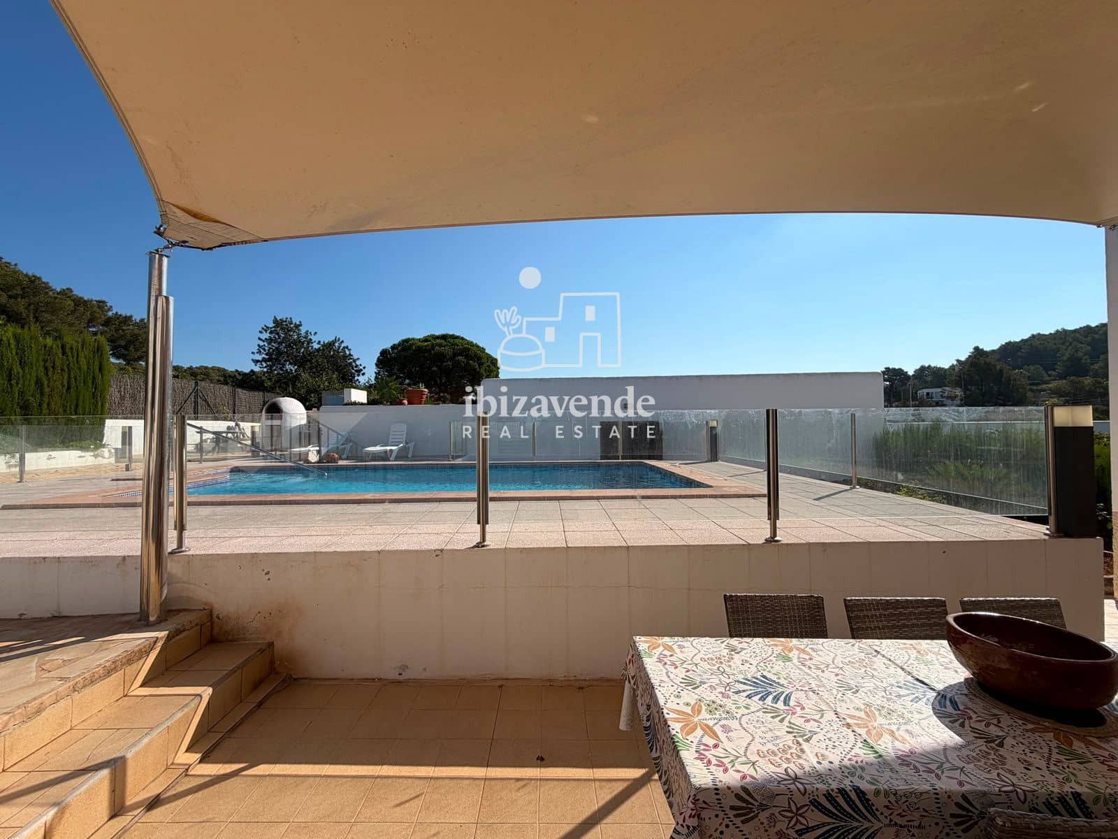 Chalet de 4 habitaciones en Ibiza / Eivissa ciudad en alquiler con piscina - 4.800 € (Ref: 10004471)