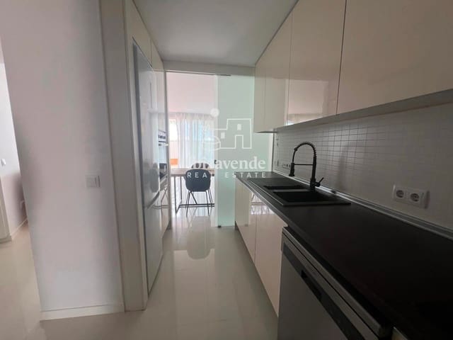 2 bedroom Flat for sale in Ibiza / Eivissa town with pool - € 680,000 (Ref: 10008008)