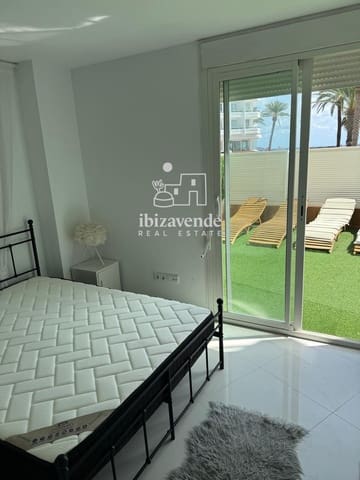 2 bedroom Flat for sale in Ibiza / Eivissa town with pool - € 680,000 (Ref: 10008008)