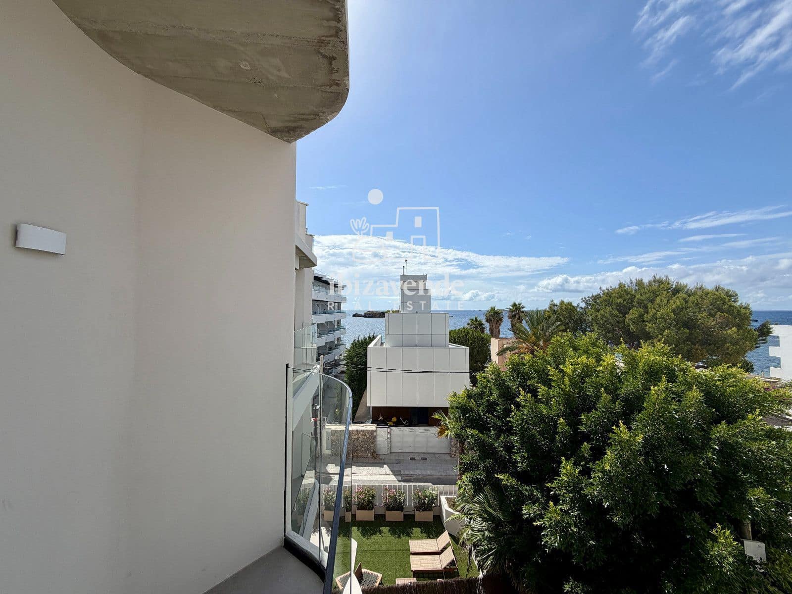 1 soverom Leilighet til leie i Ibiza by med svømmebasseng garasje - € 4 000 (Ref: 10009621)