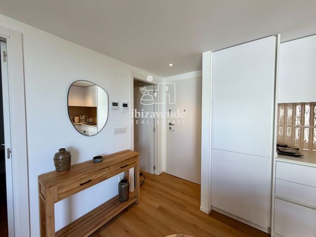 1 bedroom Flat for rent in Ibiza / Eivissa town with pool garage - € 4,000 (Ref: 10009621)