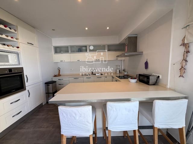 4 Zimmer Villa zu vermieten in Cala d'en Bou, San Jose / Sant Josep de Sa Talaia - 3.000 € (Ref: 10009622)