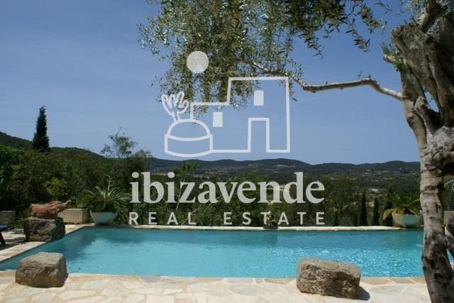 2 sovrum Villa att hyra i San Miguel / Sant Miquel de Balansat, Sant Joan de Labritja - 2 800 € (Ref: 10009623)