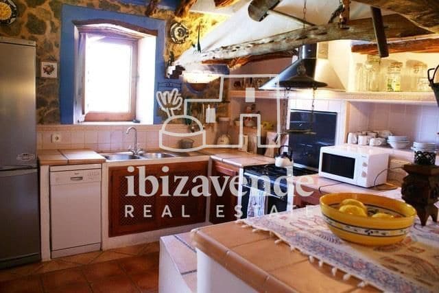 2 sovrum Villa att hyra i San Miguel / Sant Miquel de Balansat, Sant Joan de Labritja - 2 800 € (Ref: 10009623)