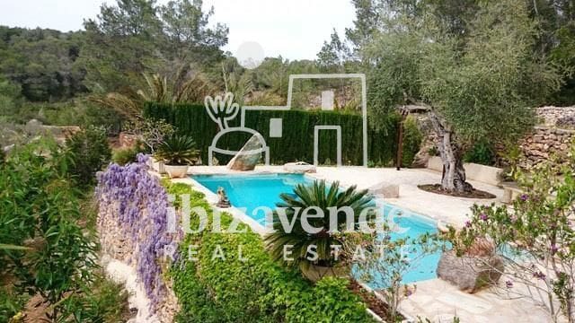 2 sovrum Villa att hyra i San Miguel / Sant Miquel de Balansat, Sant Joan de Labritja - 2 800 € (Ref: 10009623)