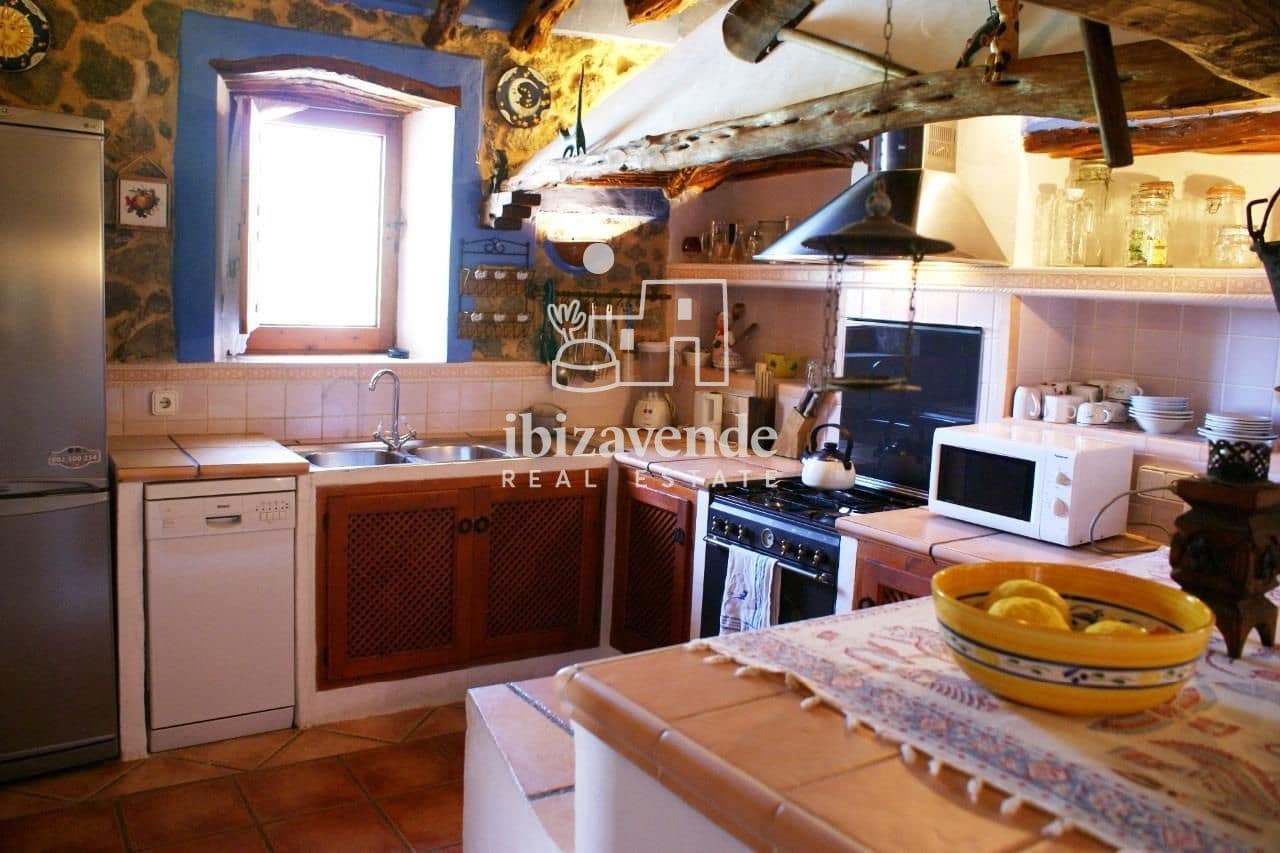 2 sovrum Villa att hyra i San Miguel / Sant Miquel de Balansat med pool garage - 2 800 € (Ref: 10009623)
