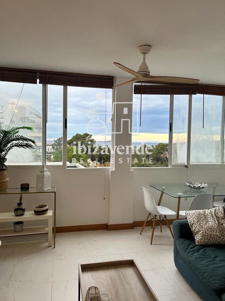 2 quarto Apartamento para arrendar em Sant Antoni de Portmany - 1 300 € (Ref: 10009625)