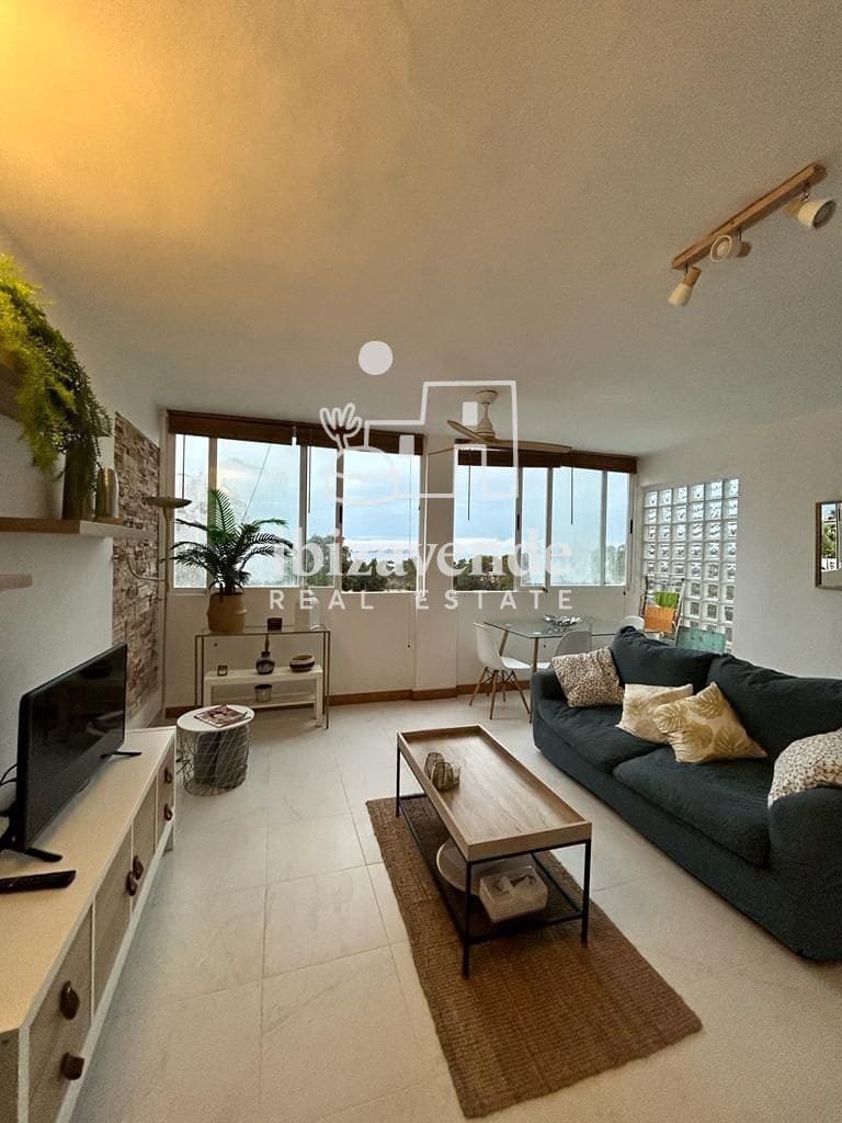 2 quarto Apartamento para arrendar em Sant Antoni de Portmany - 1 300 € (Ref: 10009625)