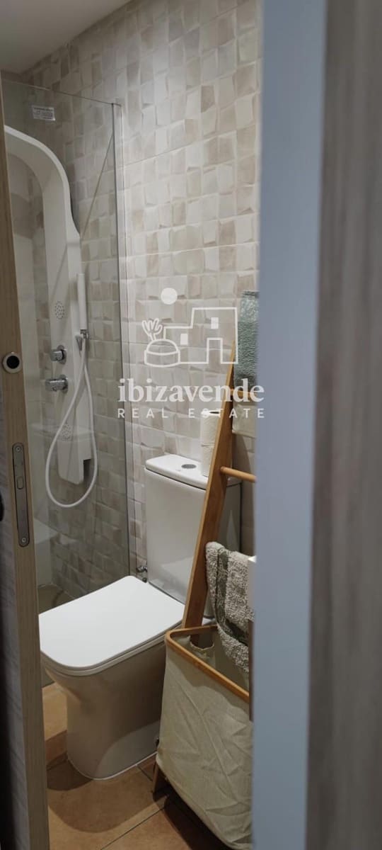 1 quarto Apartamento para arrendar em Cala d'en Bou - 1 300 € (Ref: 10009716)