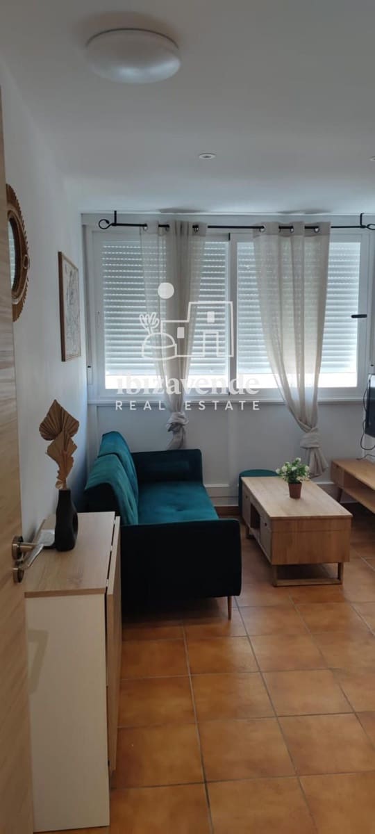 1 quarto Apartamento para arrendar em Cala d'en Bou - 1 300 € (Ref: 10009716)