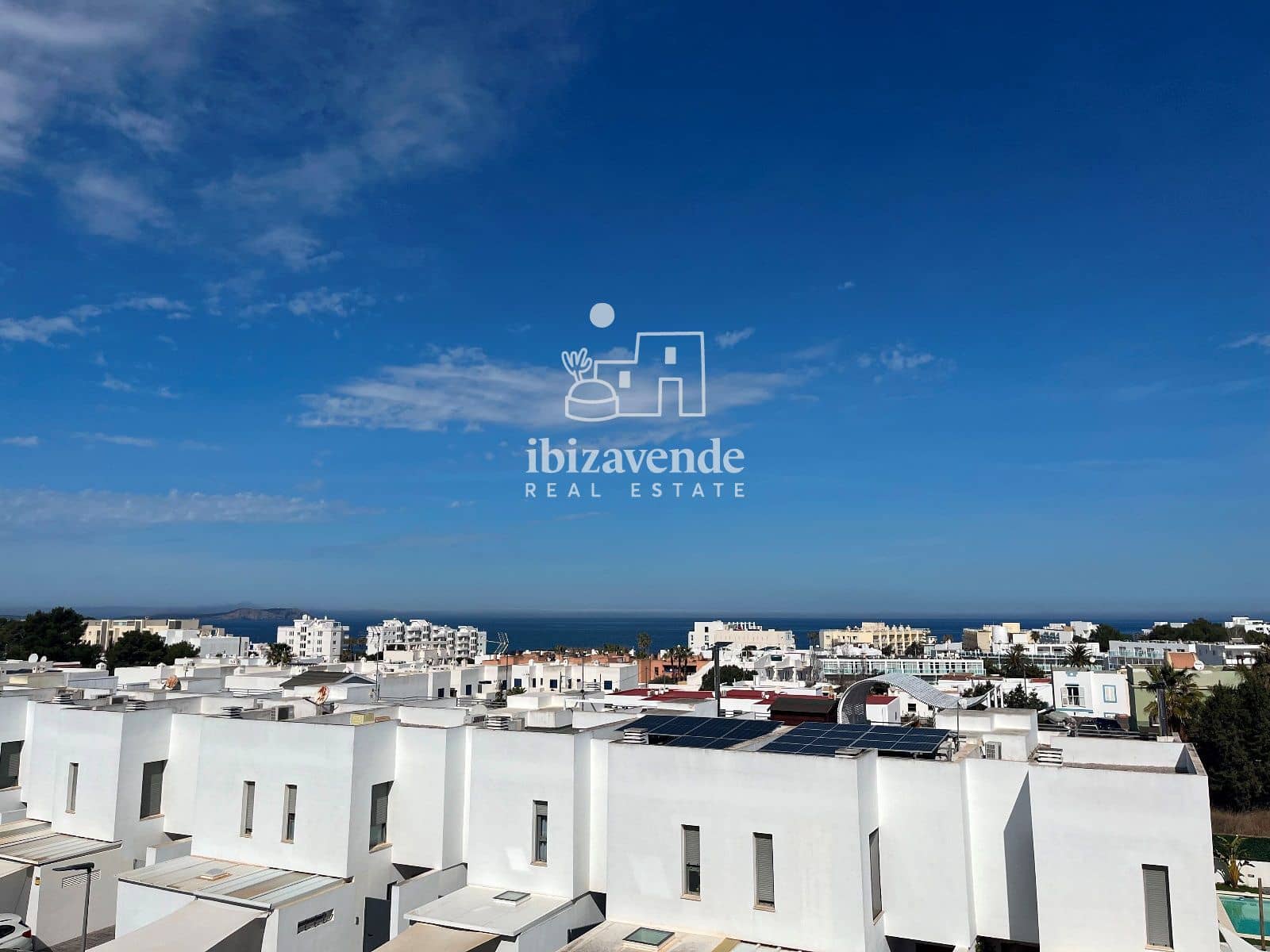 1 quarto Apartamento para arrendar em Cala d'en Bou - 1 300 € (Ref: 10009716)