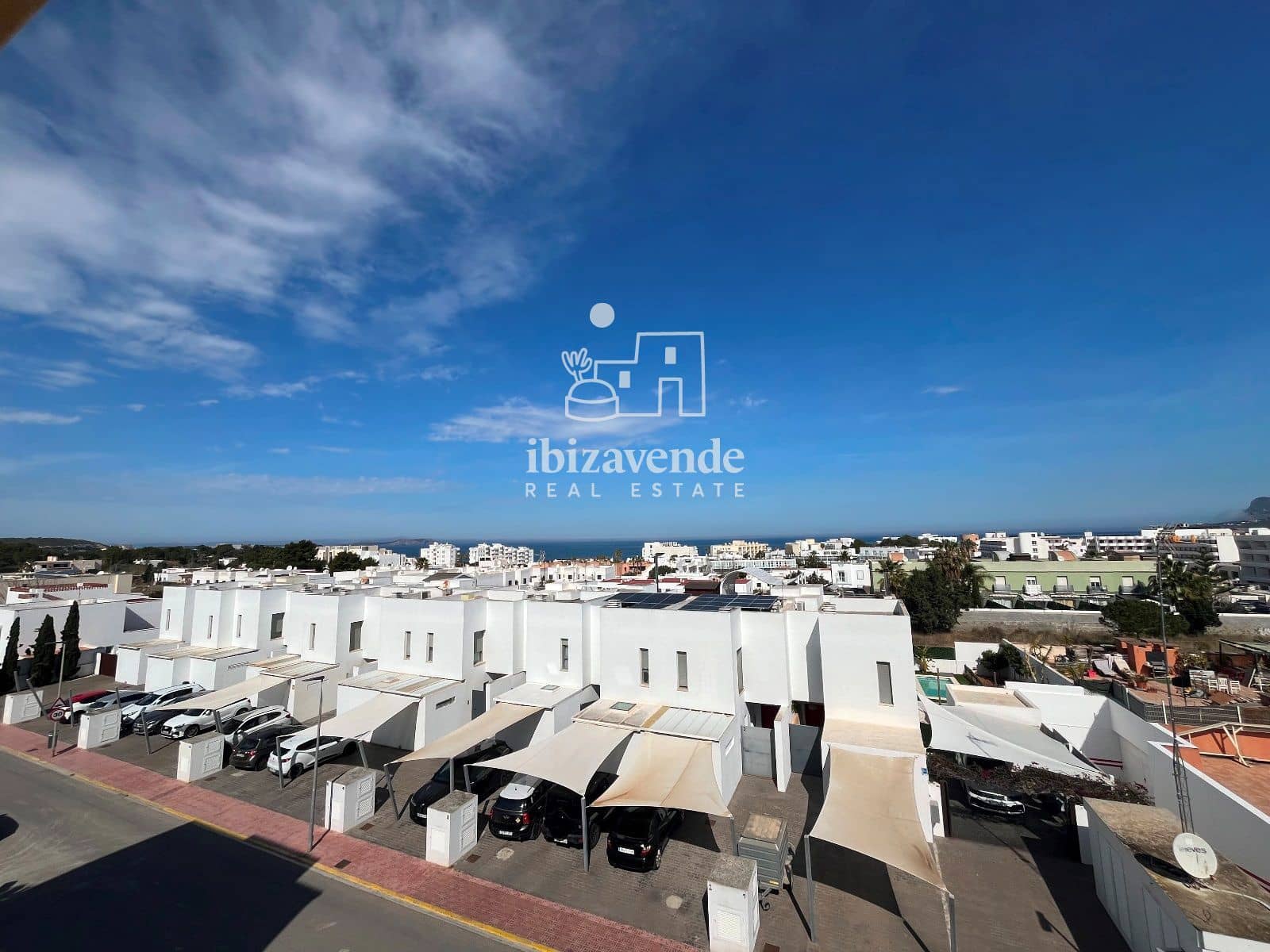1 quarto Apartamento para arrendar em Cala d'en Bou - 1 300 € (Ref: 10009716)