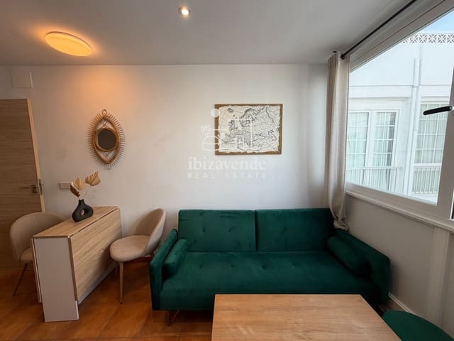 1 quarto Apartamento para arrendar em Cala d'en Bou, San Jose / Sant Josep de Sa Talaia - 1 300 € (Ref: 10009716)