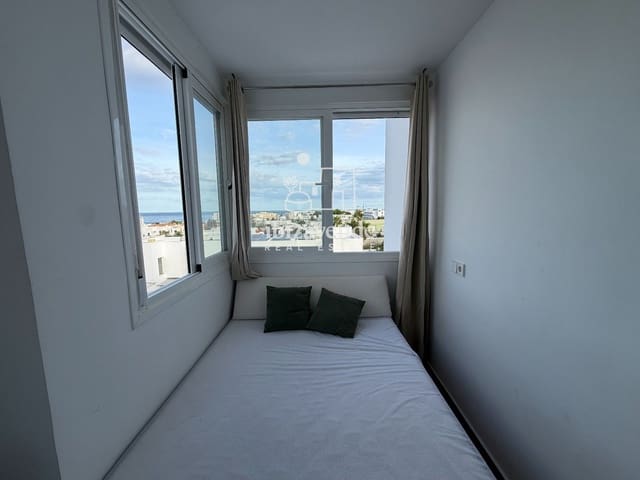 1 quarto Apartamento para arrendar em Cala d'en Bou, San Jose / Sant Josep de Sa Talaia - 1 300 € (Ref: 10009716)