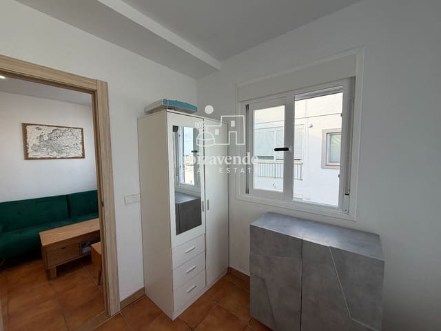 1 quarto Apartamento para arrendar em Cala d'en Bou, San Jose / Sant Josep de Sa Talaia - 1 300 € (Ref: 10009716)