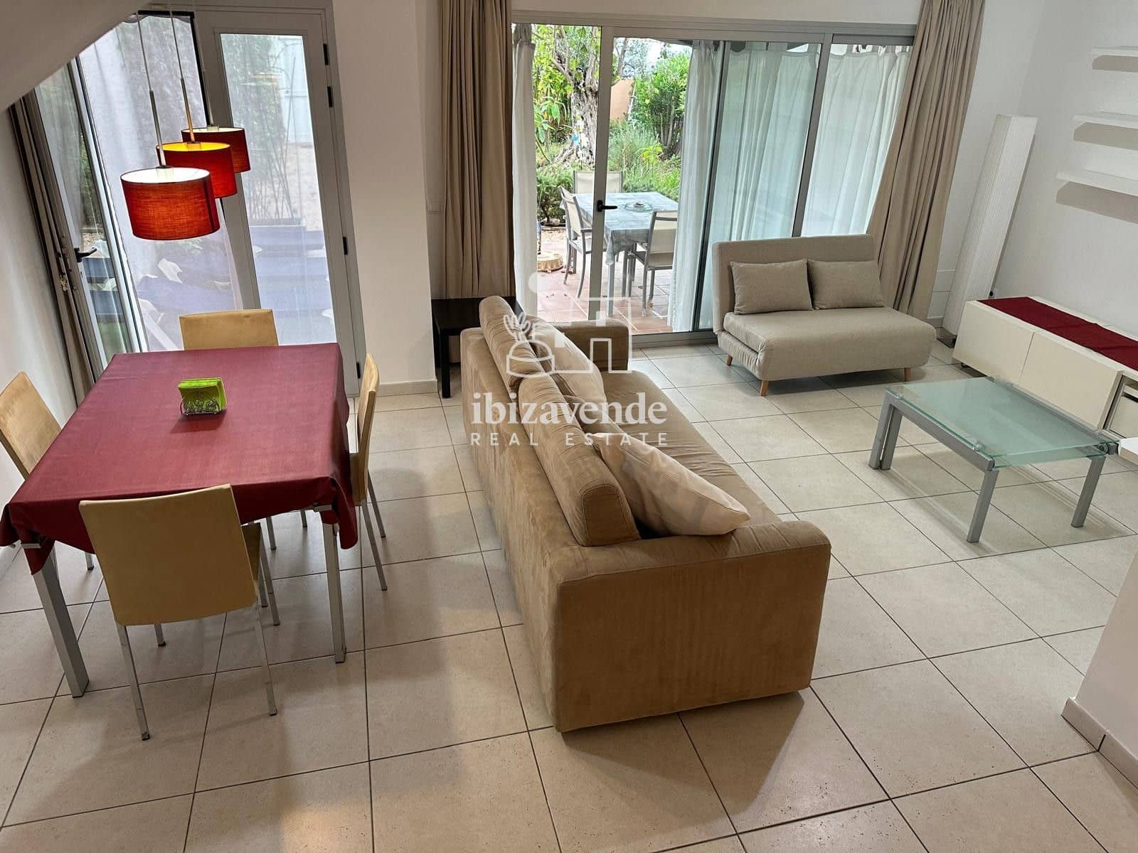 3 Zimmer Haus zu vermieten in Sant Jordi de Ses Salines mit Garage - 2.000 € (Ref: 10009718)