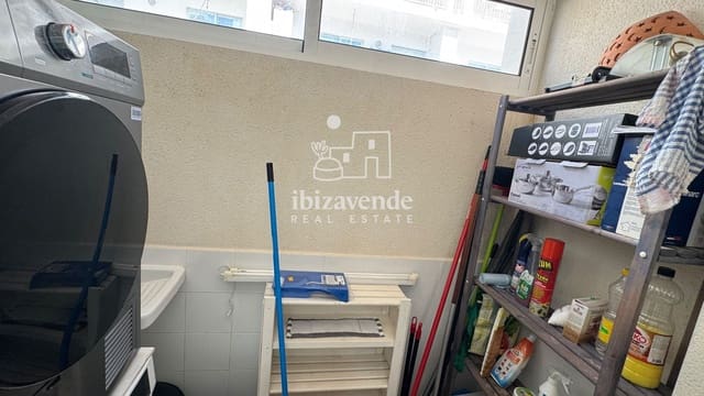 Maison de Ville de 3 chambres à louer à Sant Jordi de Ses Salines, San Jose / Sant Josep de Sa Talaia avec garage - 2 000 € (Ref: 10009718)