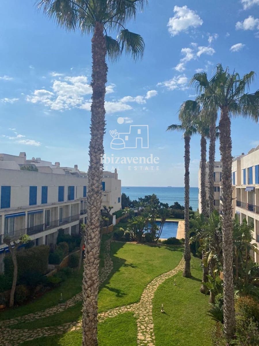 1 sypialnia Penthouse do wynajęcia w Santa Eulalia / Santa Eularia z basenem garażem - 1 400 € (Ref: 10012548)