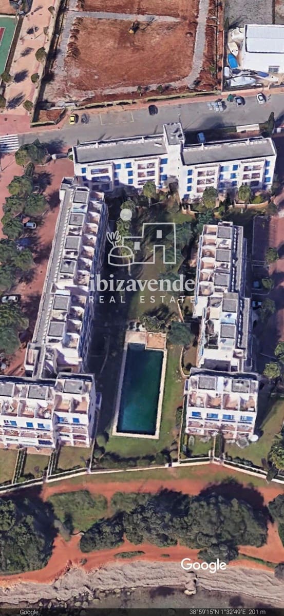 1 sypialnia Penthouse do wynajęcia w Santa Eulalia / Santa Eularia z basenem garażem - 1 400 € (Ref: 10012548)
