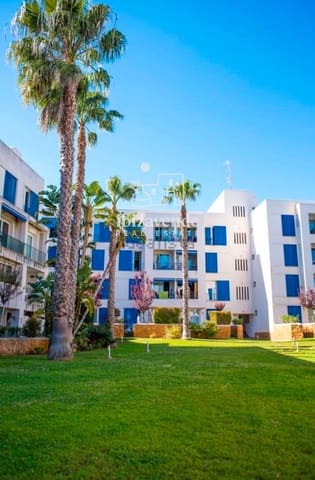 Ático de 1 habitación en Santa Eulalia / Santa Eularia en alquiler con piscina garaje - 1.400 € (Ref: 10012548)