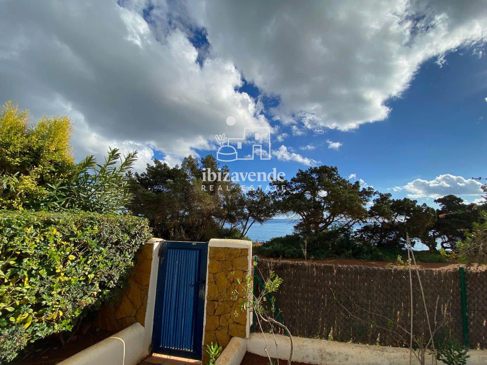 1 sypialnia Penthouse do wynajęcia w Santa Eulalia / Santa Eularia z basenem garażem - 1 400 € (Ref: 10012548)