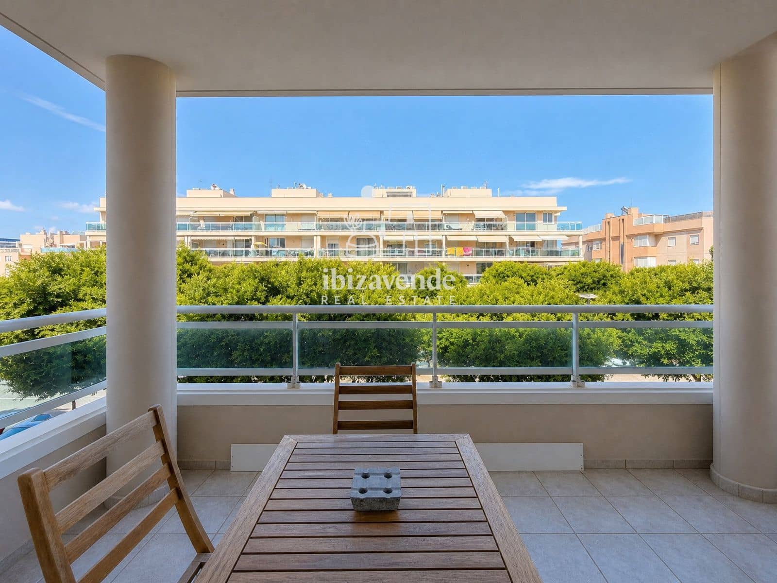 1 bedroom Flat for sale in Ibiza / Eivissa town with pool garage - € 480,000 (Ref: 10012613)