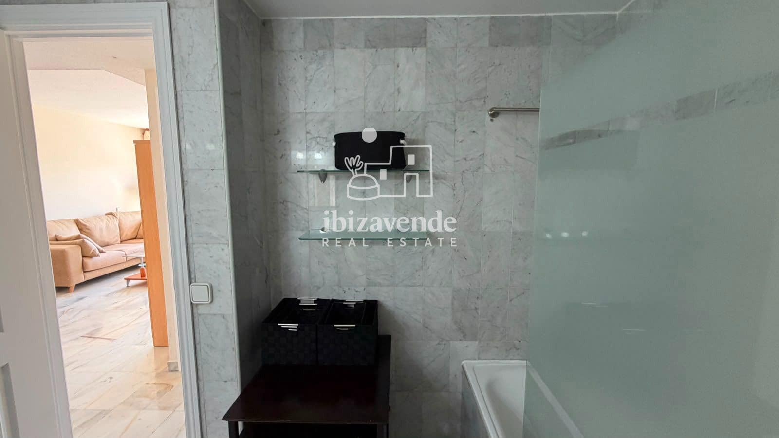 1 bedroom Flat for sale in Ibiza / Eivissa town with pool - € 399,000 (Ref: 10019340)