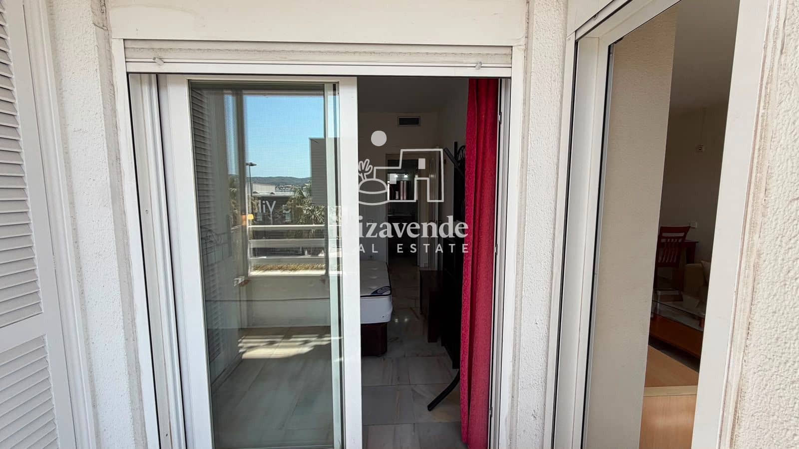 1 bedroom Flat for sale in Ibiza / Eivissa town with pool - € 399,000 (Ref: 10019340)