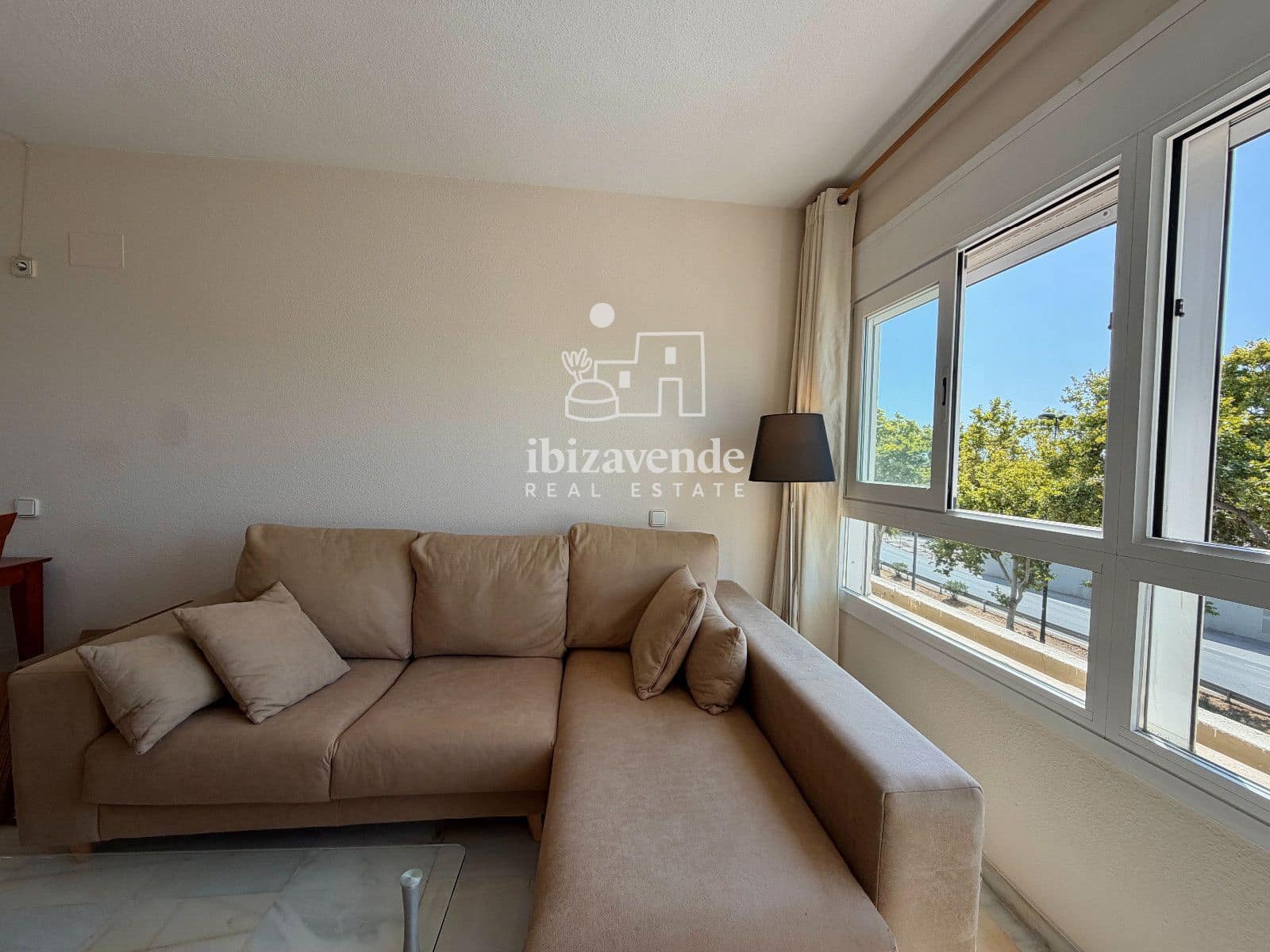 1 bedroom Flat for sale in Ibiza / Eivissa town with pool - € 399,000 (Ref: 10019340)