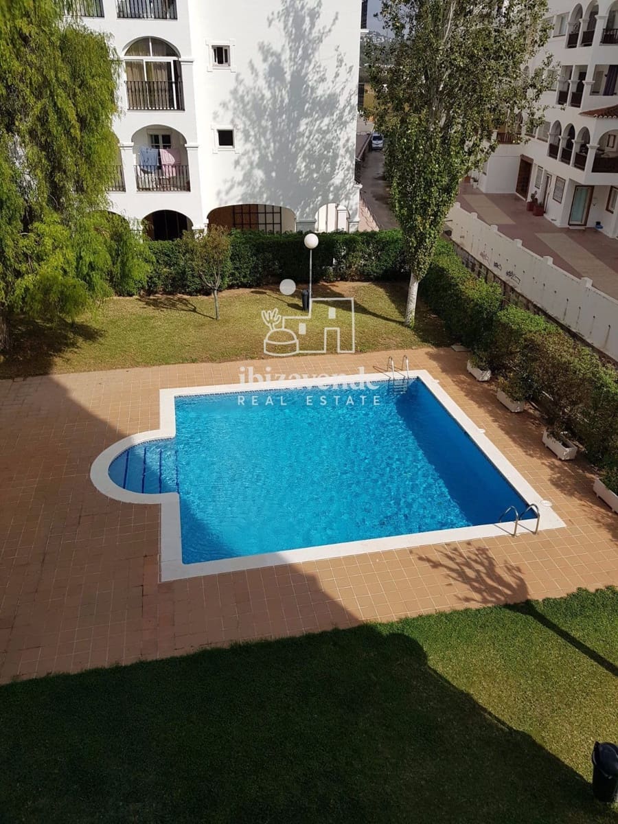 1 bedroom Flat for sale in Ibiza / Eivissa town with pool - € 399,000 (Ref: 10019340)