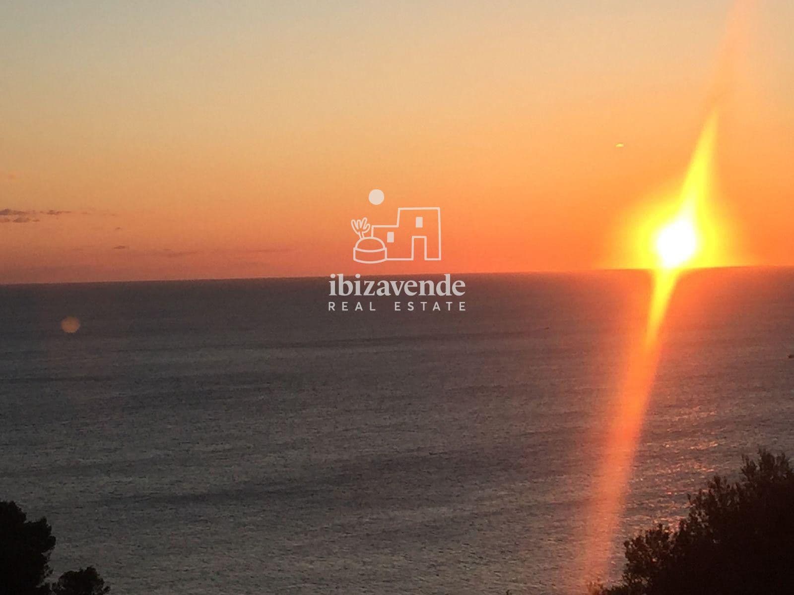 1 bedroom Penthouse for sale in Sant Vicent de Sa Cala - € 275,000 (Ref: 10019341)