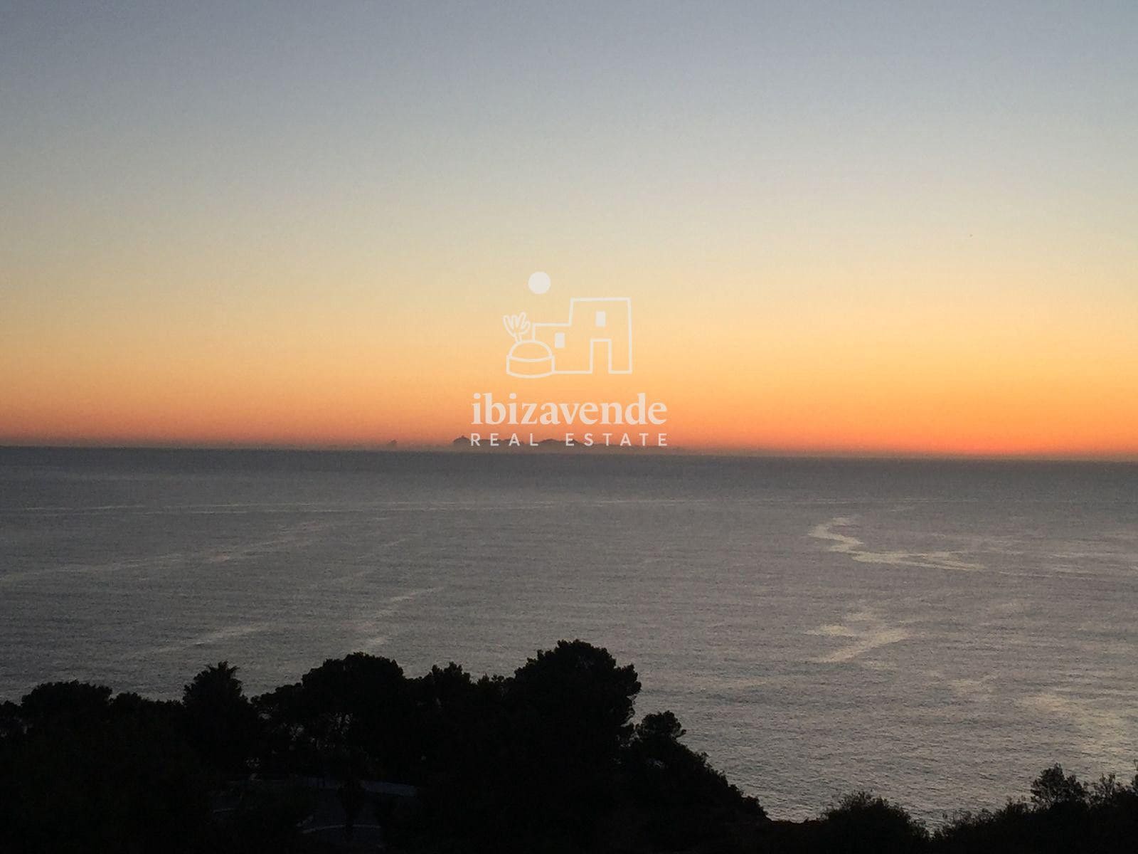 1 bedroom Penthouse for sale in Sant Vicent de Sa Cala - € 275,000 (Ref: 10019341)