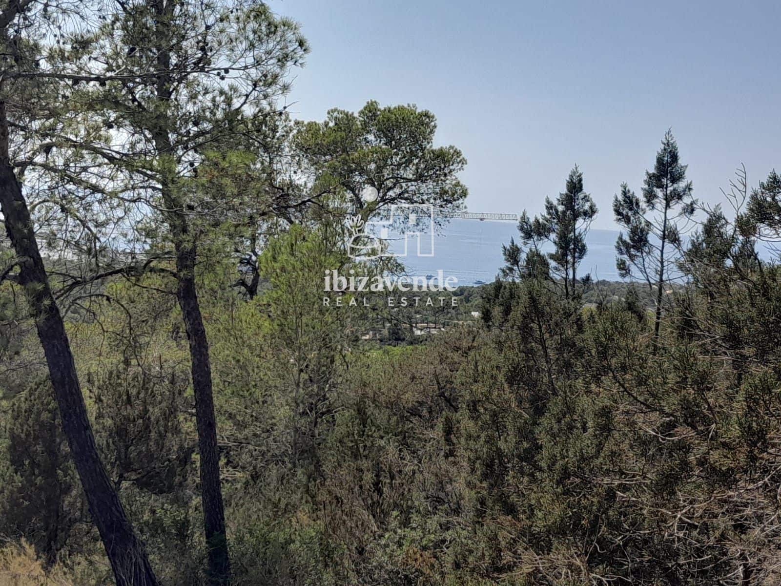 Byggegrund til salg i Cala Tarida - € 1.810.000 (Ref: 10021190)