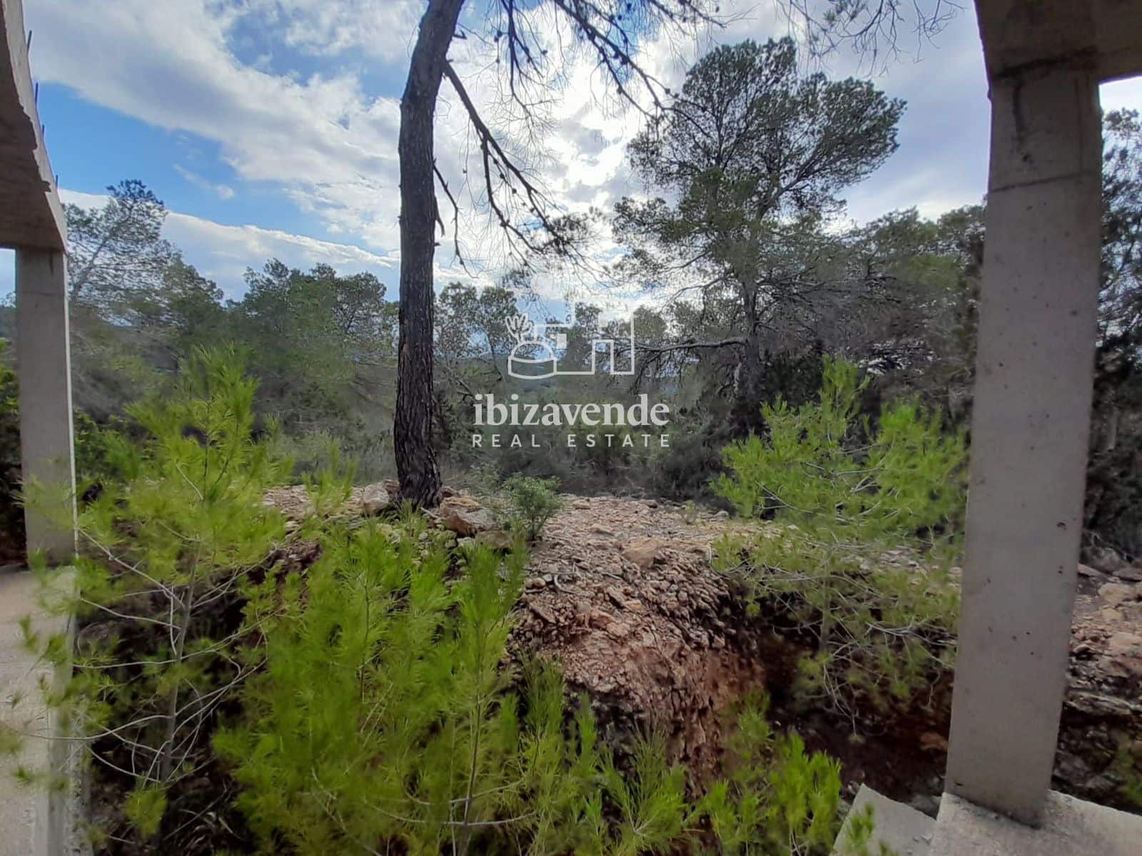 Byggegrund til salg i Cala Tarida - € 1.810.000 (Ref: 10021190)