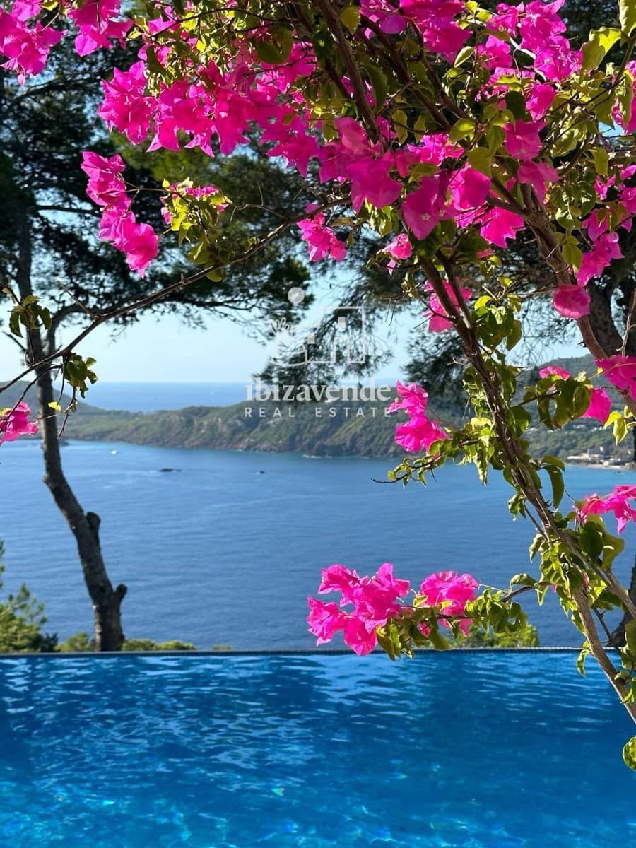 3 makuuhuone Huvila vuokrattavana paikassa Sant Joan de Labritja mukana uima-altaan 
autotalli - 5 600 € (Ref: 10029827)