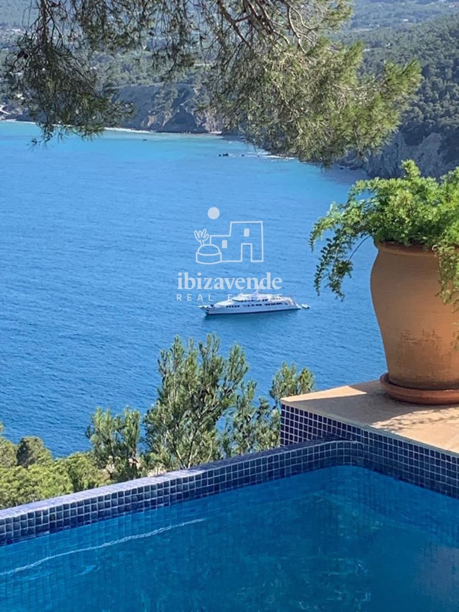 3 makuuhuone Huvila vuokrattavana paikassa Sant Joan de Labritja mukana uima-altaan 
autotalli - 5 600 € (Ref: 10029827)