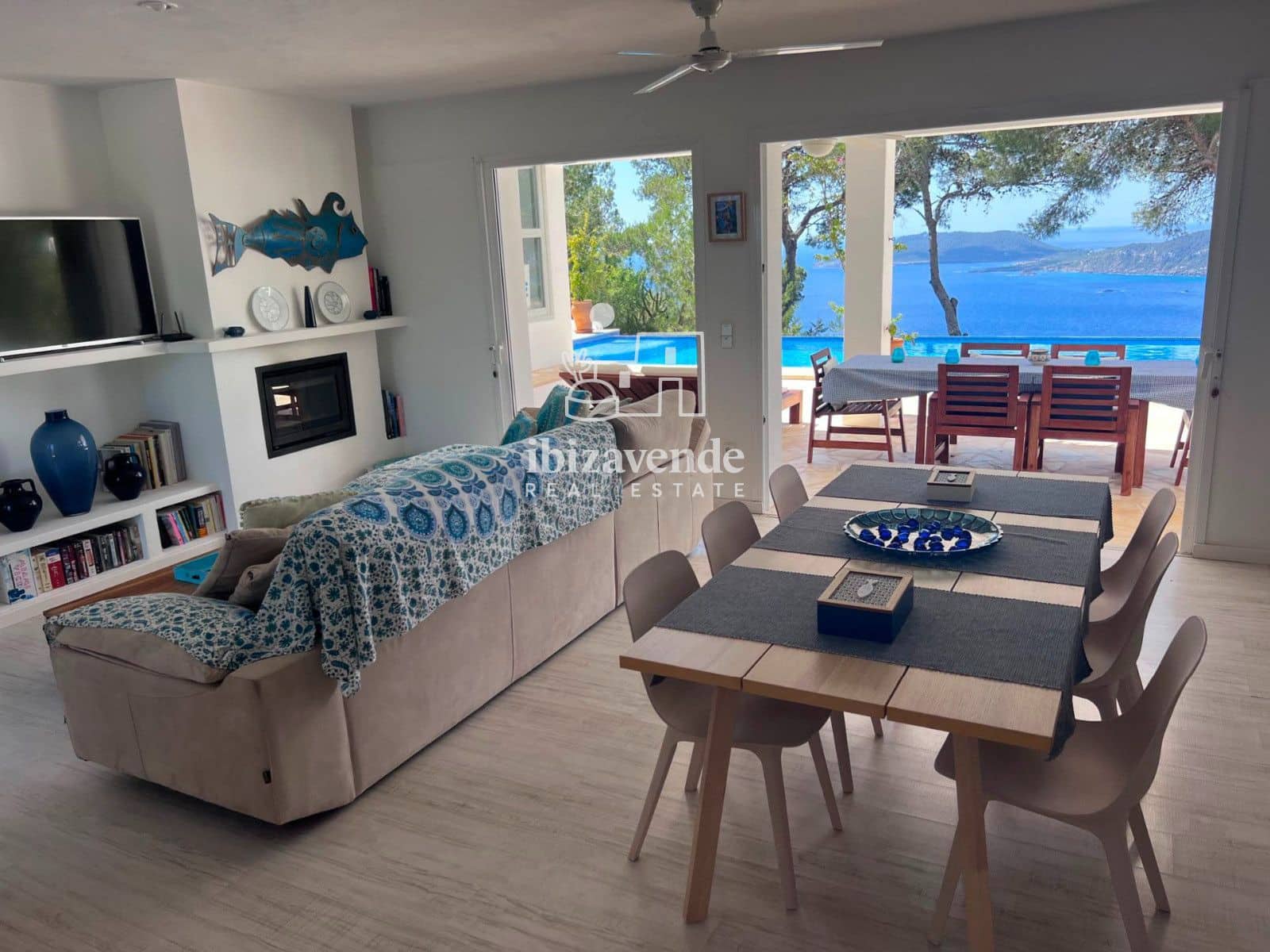 3 makuuhuone Huvila vuokrattavana paikassa Sant Joan de Labritja mukana uima-altaan 
autotalli - 5 600 € (Ref: 10029827)