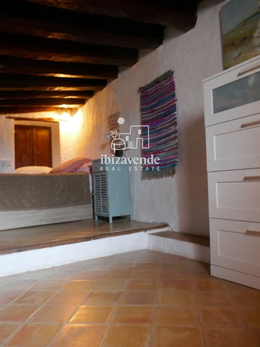 4 bedroom Villa for sale in Ibiza / Eivissa town - € 3,000,000 (Ref: 10030985)