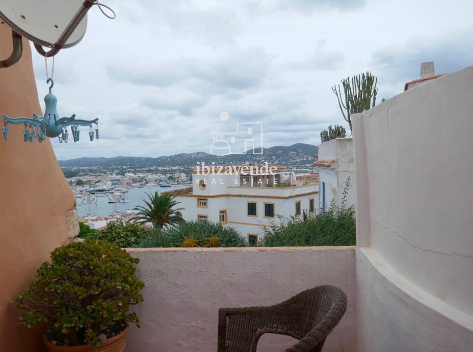 4 bedroom Villa for sale in Ibiza / Eivissa town - € 3,000,000 (Ref: 10030985)