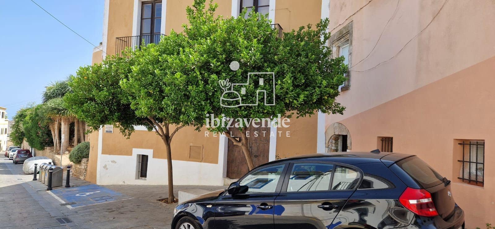 4 bedroom Villa for sale in Ibiza / Eivissa town - € 3,000,000 (Ref: 10030985)