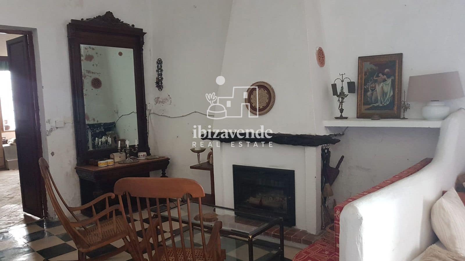 4 bedroom Villa for sale in Ibiza / Eivissa town - € 3,000,000 (Ref: 10030985)