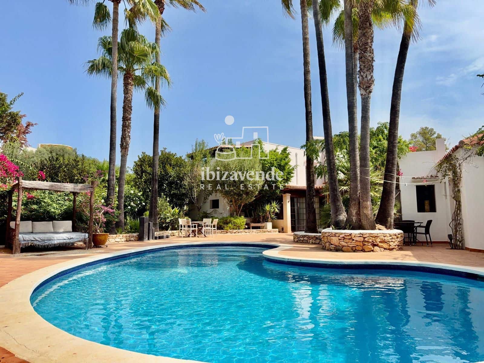 7 Zimmer Villa zu verkaufen in Santa Eulalia / Santa Eularia mit Pool Garage - 3.320.000 € (Ref: 10034210)
