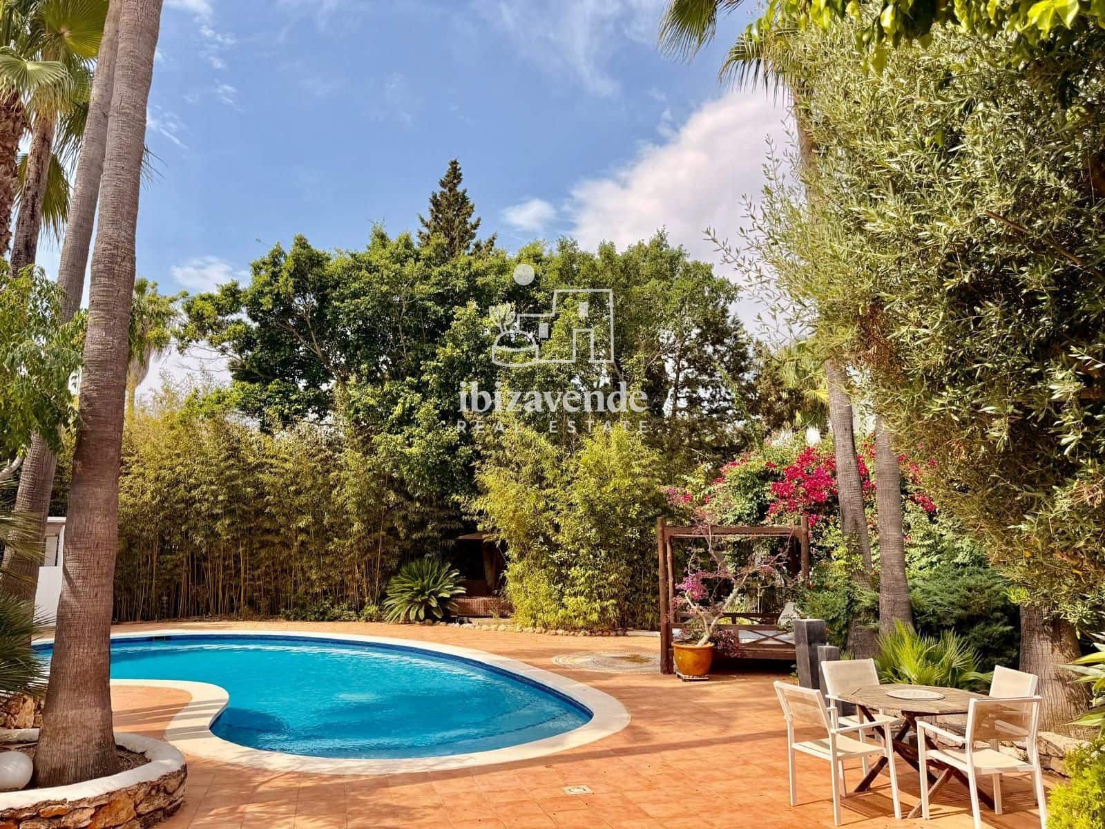 7 Zimmer Villa zu verkaufen in Santa Eulalia / Santa Eularia mit Pool Garage - 3.320.000 € (Ref: 10034210)