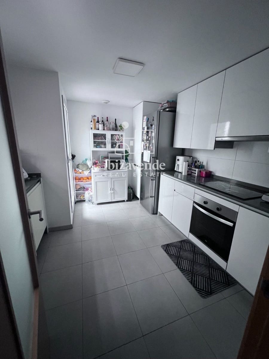 2 chambre Appartement à vendre à Sant Antoni de Portmany avec piscine garage - 610 000 € (Ref: 10034389)