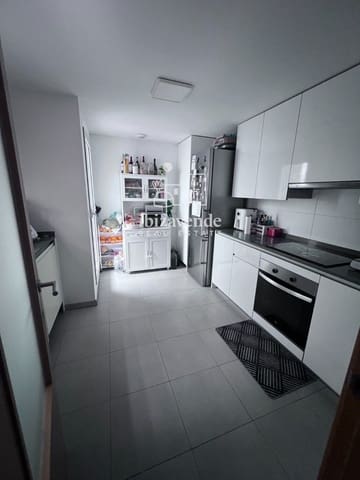 2 chambre Appartement à vendre à Sant Antoni de Portmany avec piscine garage - 610 000 € (Ref: 10034389)