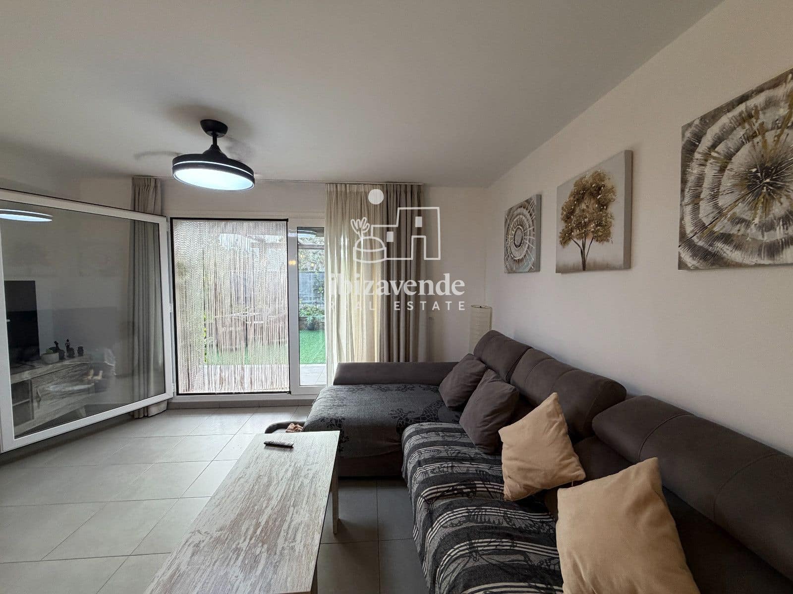 2 chambre Appartement à vendre à Sant Antoni de Portmany avec piscine garage - 610 000 € (Ref: 10034389)